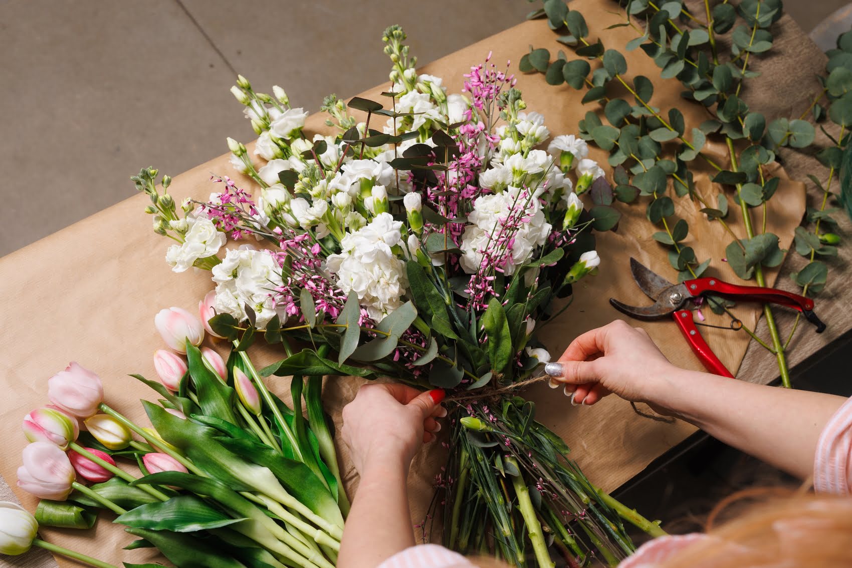 5 Fresh Flower Arrangements for Every Mood
